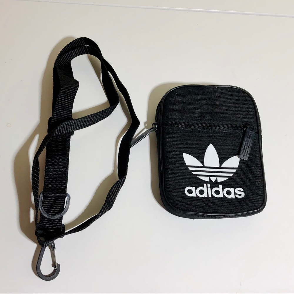 Adidas unisex crossbody bag